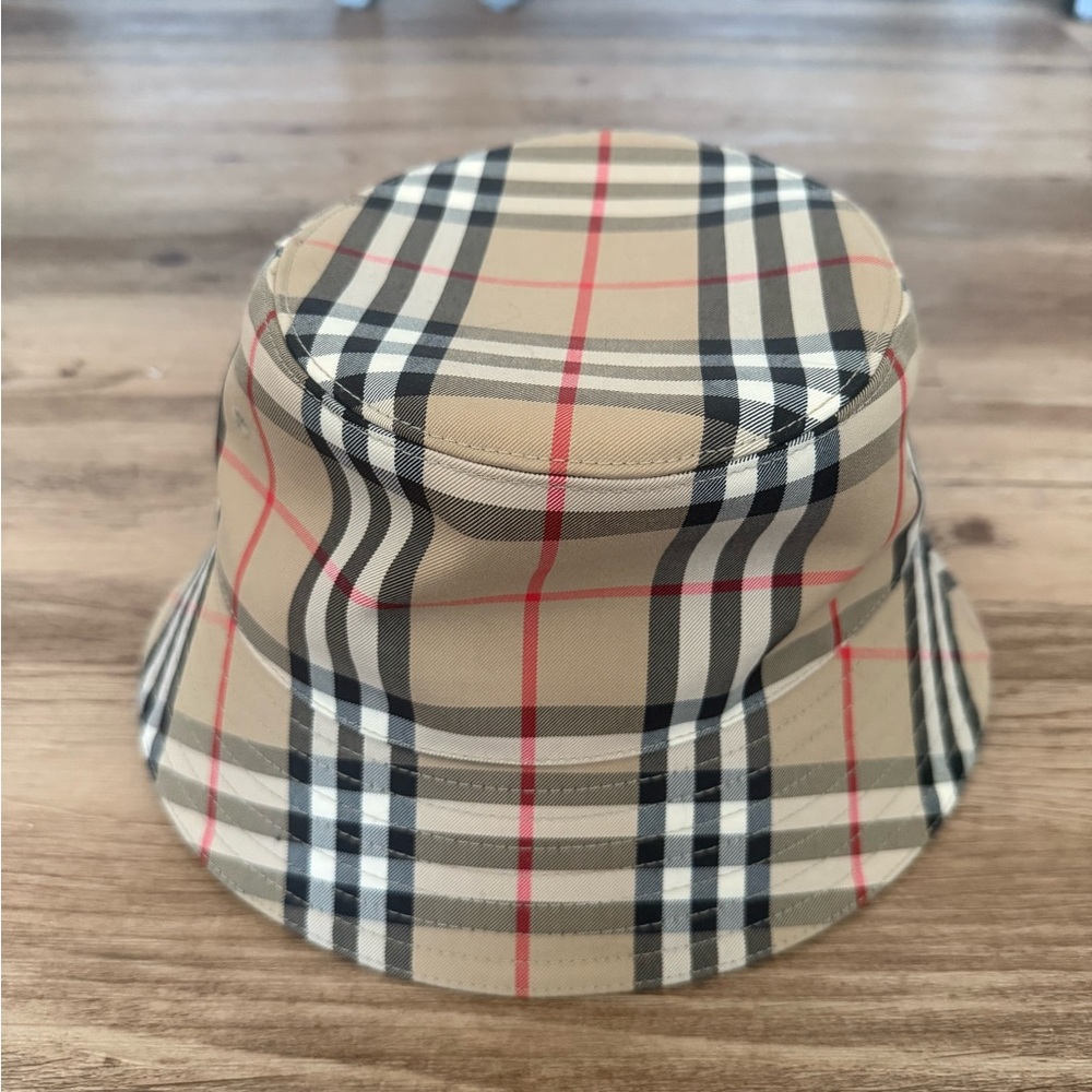 Burberry Checkered Bucket Hat Size Small - Picture 2 of 5